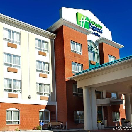 Holiday Inn Express Hotel & Suites Edson By Ihg Екстериор снимка