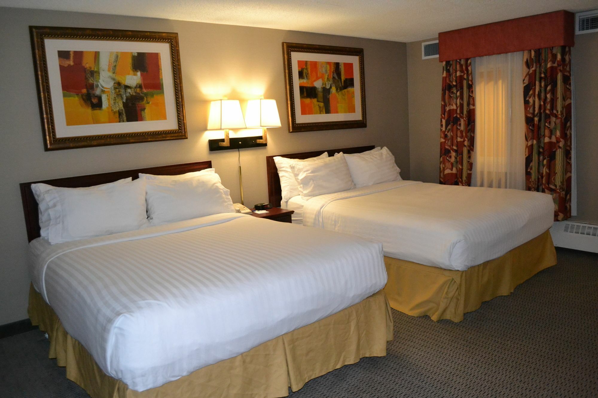 Holiday Inn Express Hotel & Suites Edson By Ihg Екстериор снимка